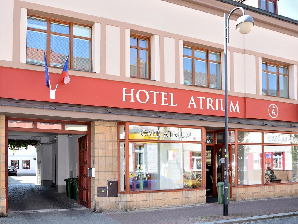 Hotel Atrium Παρντούμπιτσε Εξωτερικό φωτογραφία